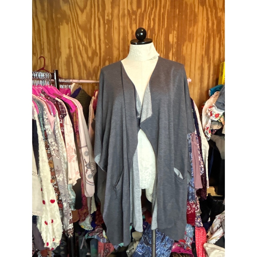 Lululemon Savasana Wrap Cardigan Grey Open Front Draped Pocket Sweater OS - Picture 2 of 11